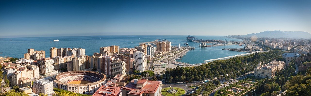 OFFICIAL RUSSIAN AND ENGLISH TRANSLATORS IN MALAGA