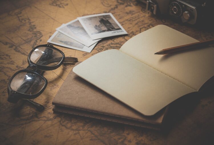 notepad-g10662a904_1920-750x510